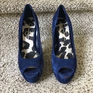 Jessica Simpson Peep toe heels